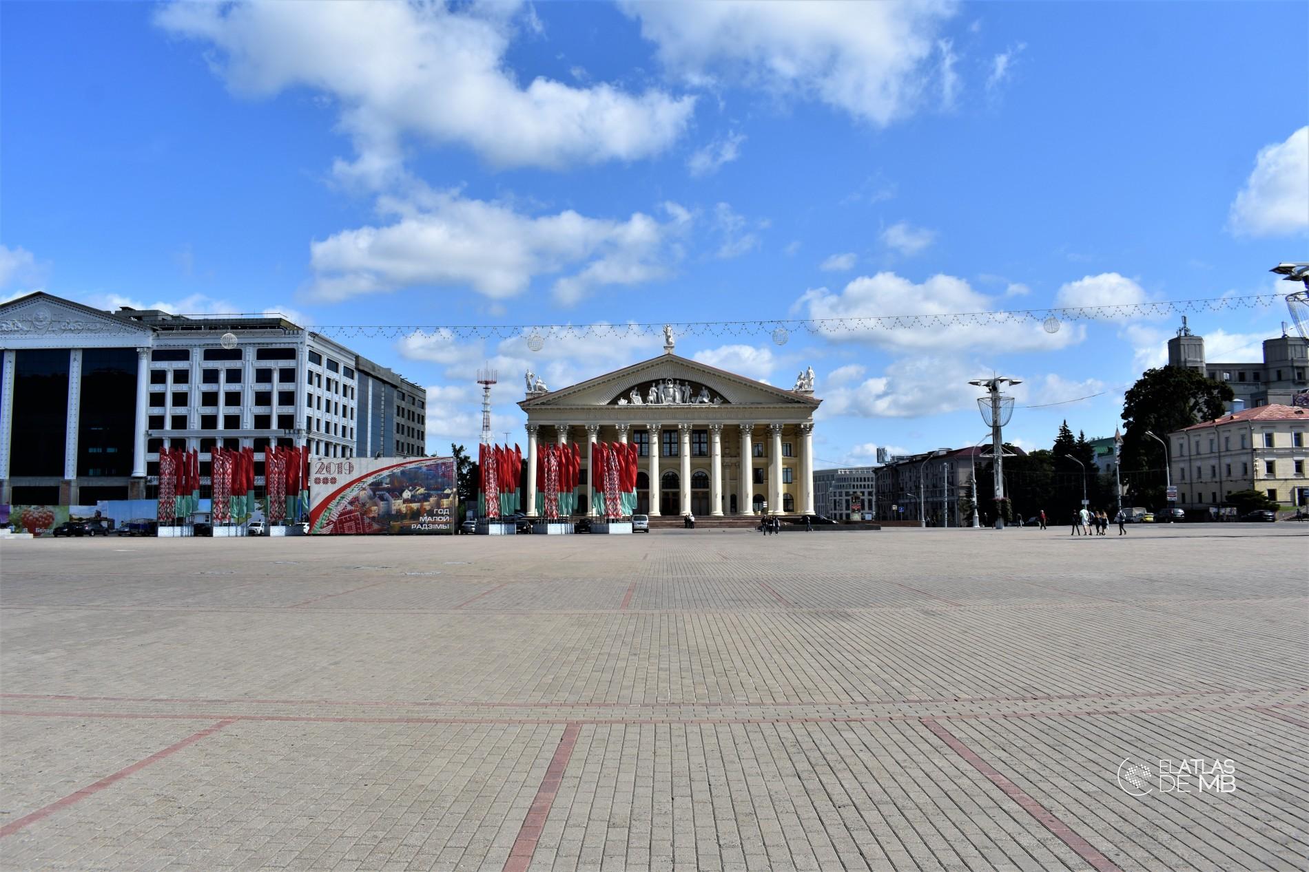 Plaza de Octubre, Minsk, Belarus