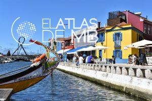 AVEIRO, color en los canales de la sal