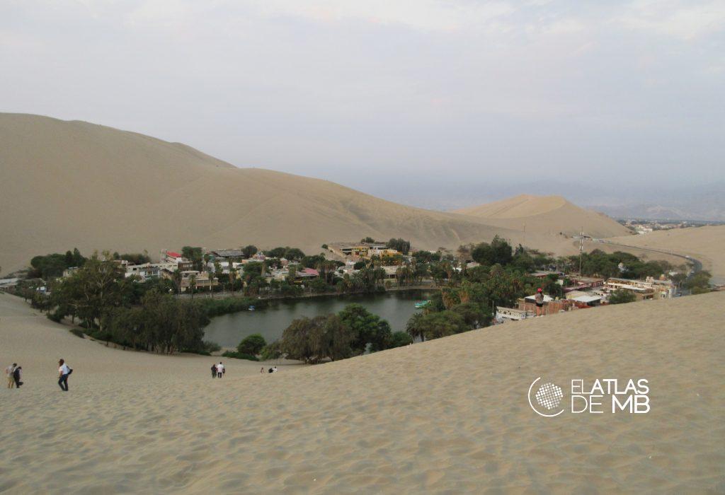 Visitar oasis de HUACACHINA y líneas de NAZCA