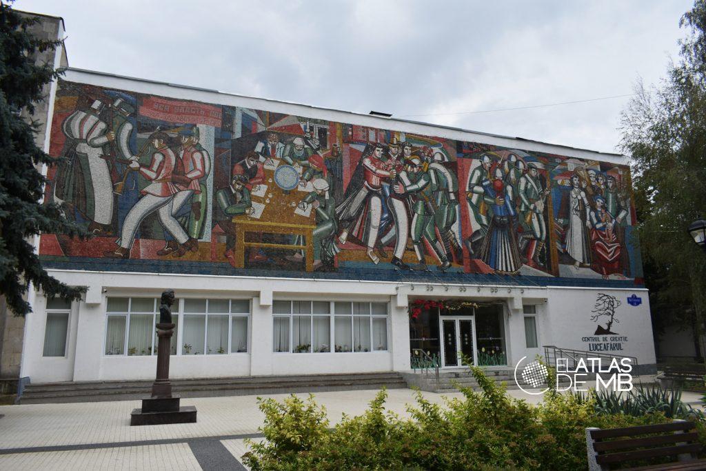 CAHUL, entre mosaicos soviéticos moldavos